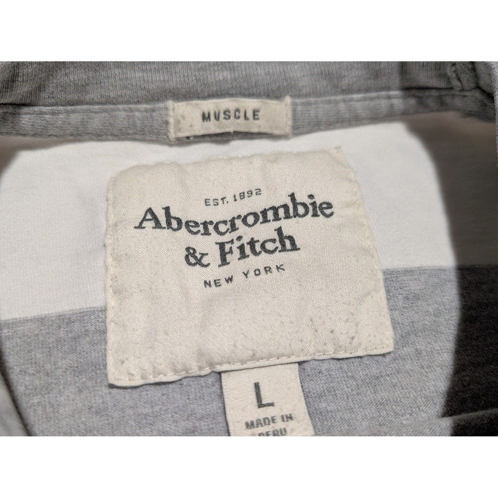 Abercrombie Fitch T-Shirt Mens L Grey Striped Muscle Fit Long Sleeve Crew Neck - Picture 3 of 7